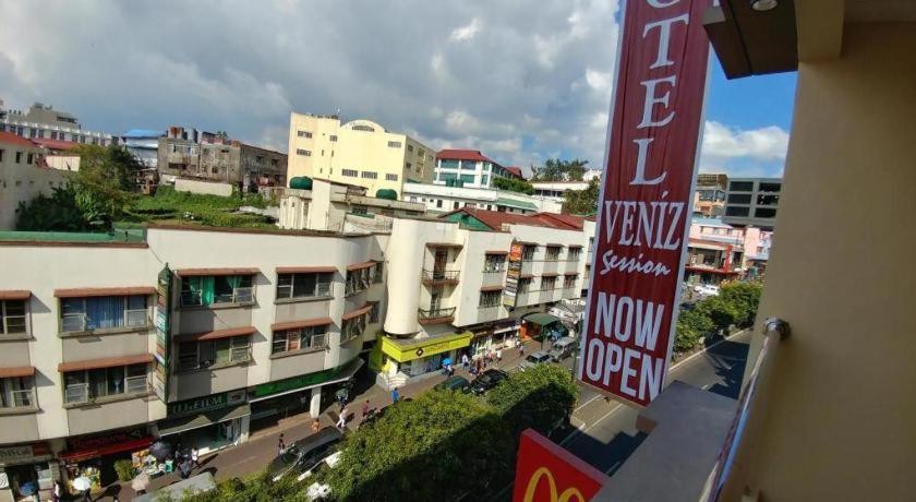Hotel Veniz - Session Baguio City Eksteriør bilde